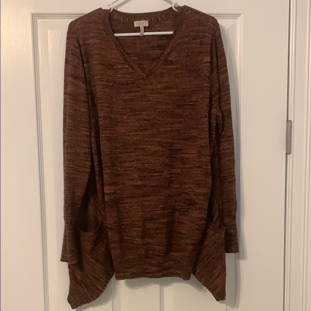 Logo by Lori Goldstein Cotton/Cashmere V-Neck Sweater